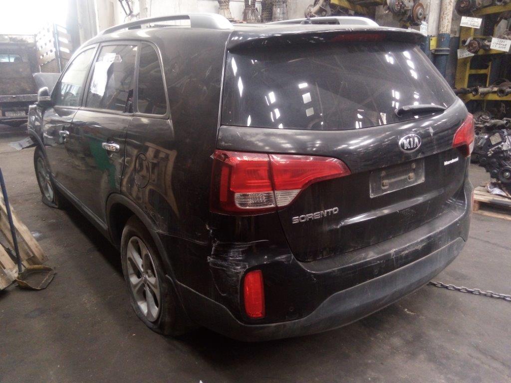  Kia SORENTO 2014    EN DESARME